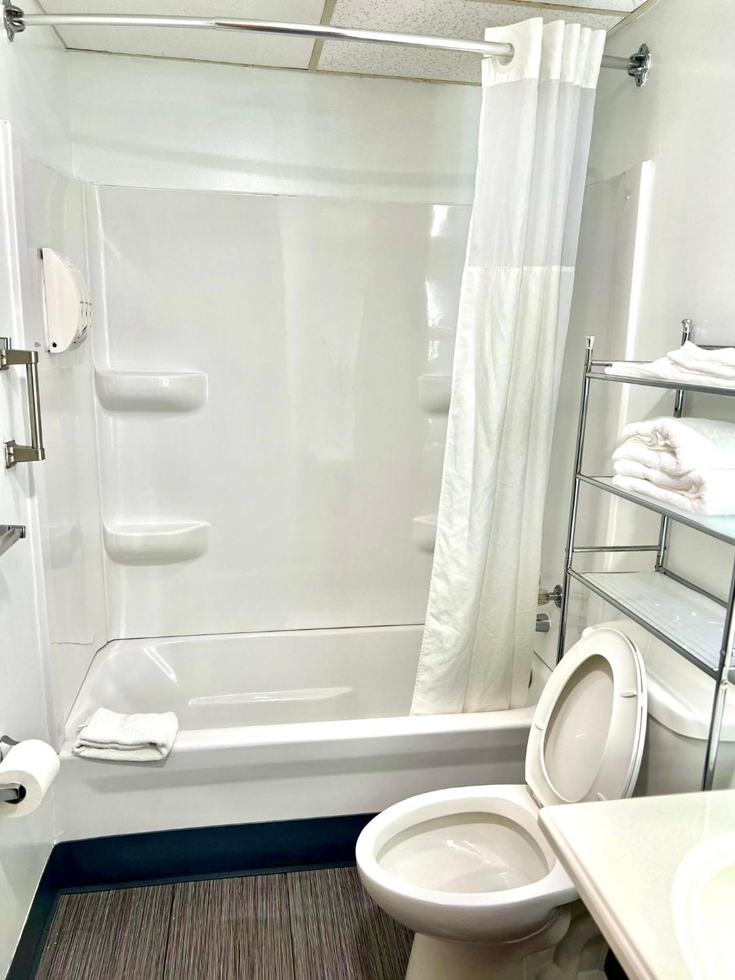 Travelodge By Wyndham Gallipolis Zewnętrze zdjęcie